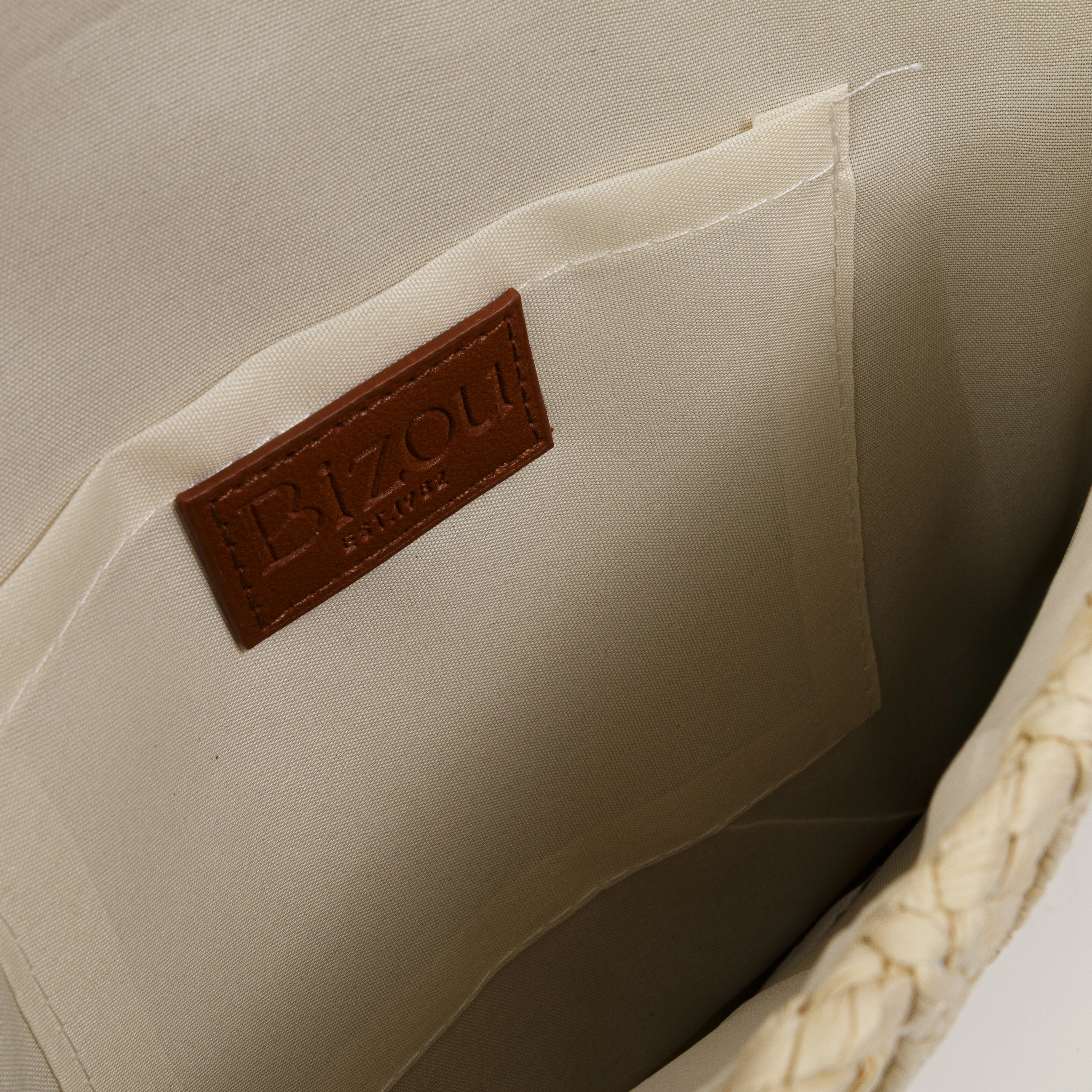 Pochette en paille avec franges et ganses amovibles - Image 3